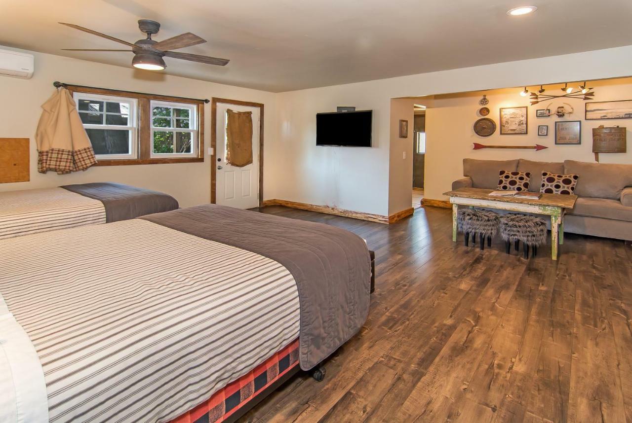 Мотель Miner'S Camp Foresthill Экстерьер фото